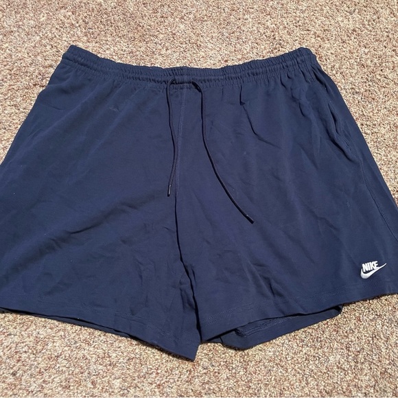 Nike Blue Athletic Shorts Lightweight Breathable - Picture 1 of 1